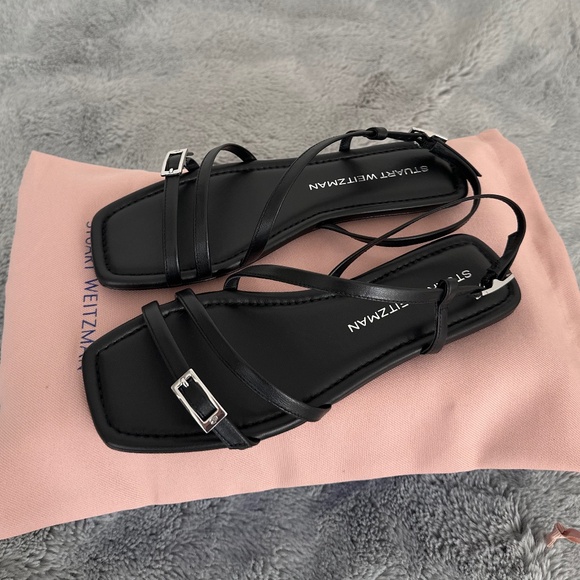 Brand new Stuart Weitzman Georgie sandal in black - Picture 4 of 6